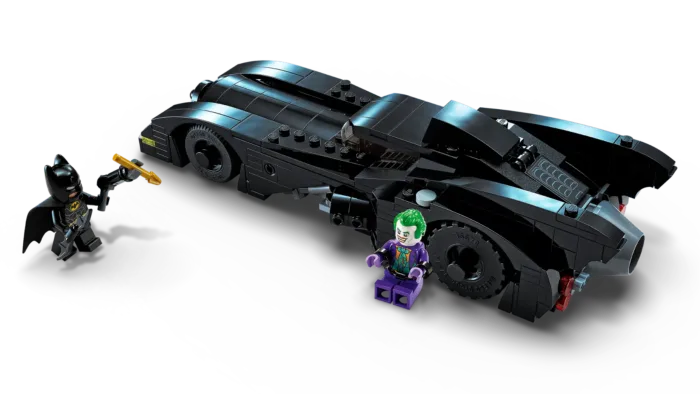 LEGO® Batman™ 76224 Batman™ vs. Joker™: Honička v Batmobilu