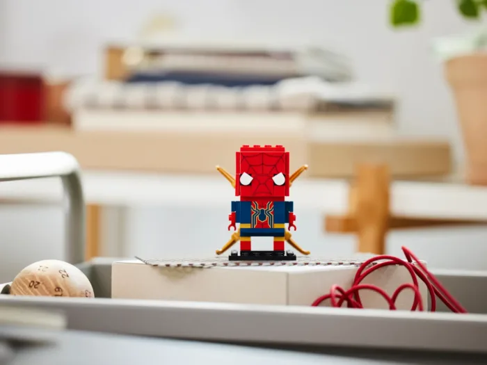 LEGO® BrickHeadz 40670 Iron Spider-Man